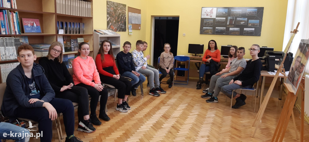 Narodowy Dzień Pamięci Żołnierzy Wyklętych w nakielskiej bibliotece
