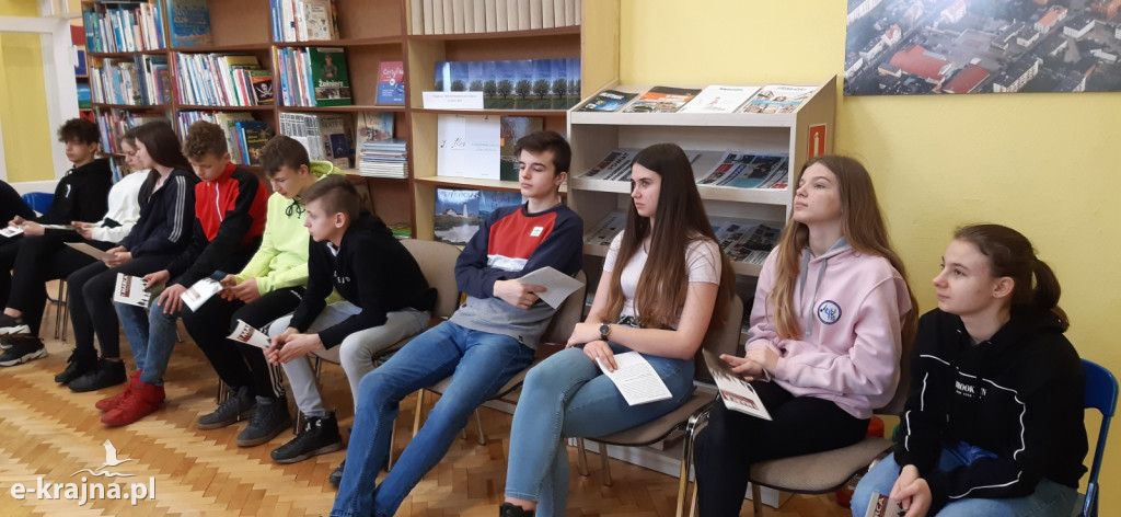 Narodowy Dzień Pamięci Żołnierzy Wyklętych w nakielskiej bibliotece