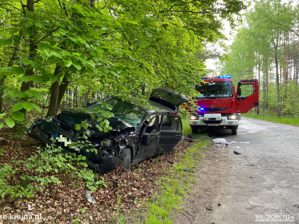 Czołowe zderzenie w Radońsku. Dwie osoby poszkodowane