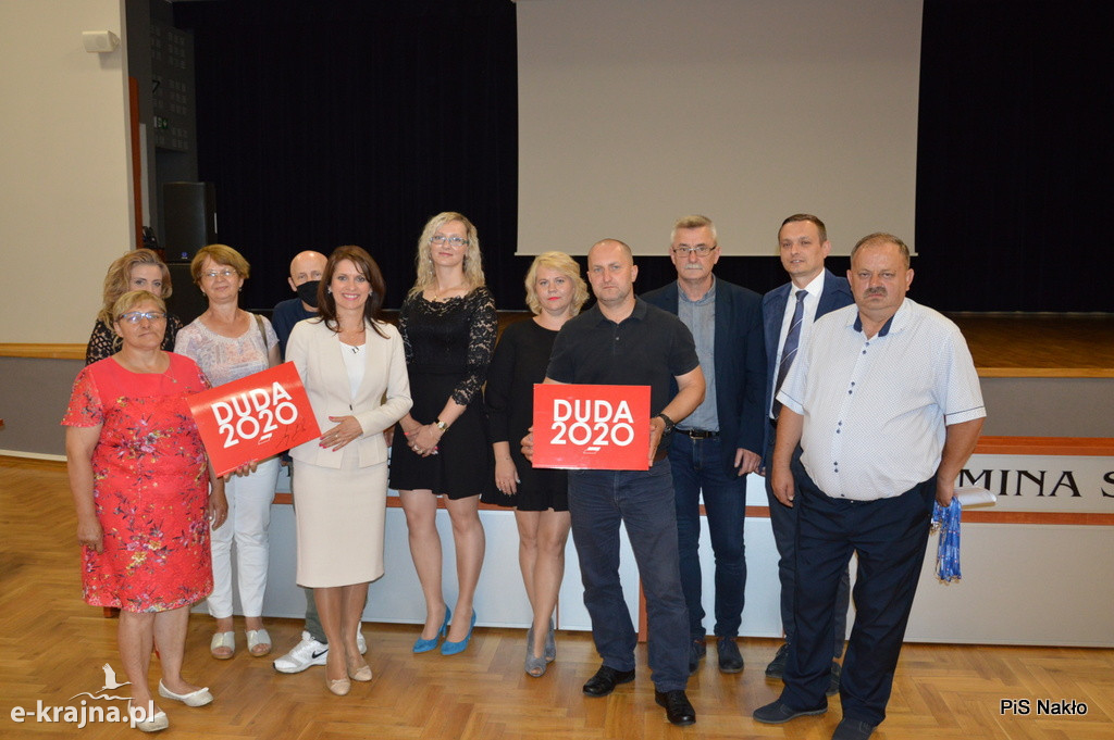Poseł Kozanecka w Sadkach i Białych Błotach o Tarczy dla Samorządów
