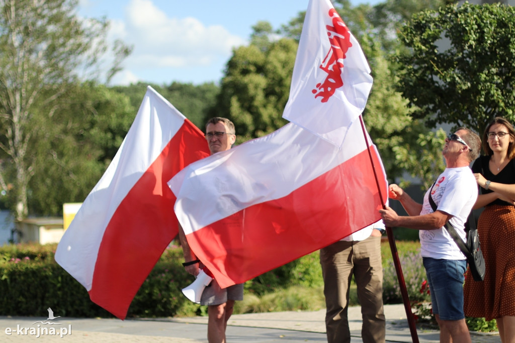 Więcbork: Premier Mateusz Morawiecki spotkał się z mieszkańcami Krajny