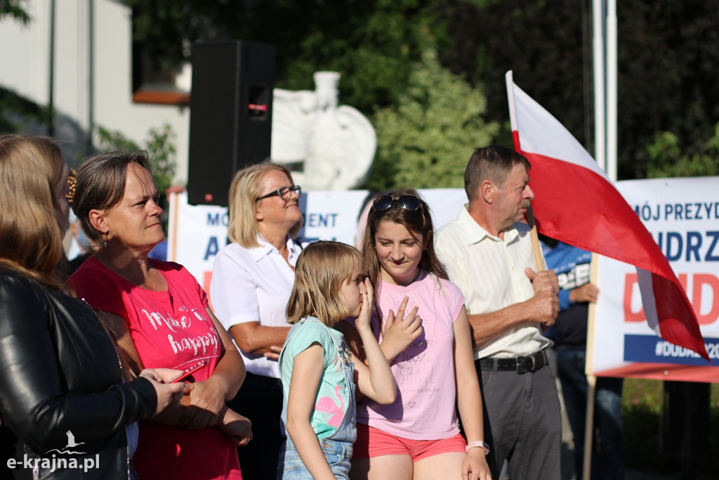 Więcbork: Premier Mateusz Morawiecki spotkał się z mieszkańcami Krajny