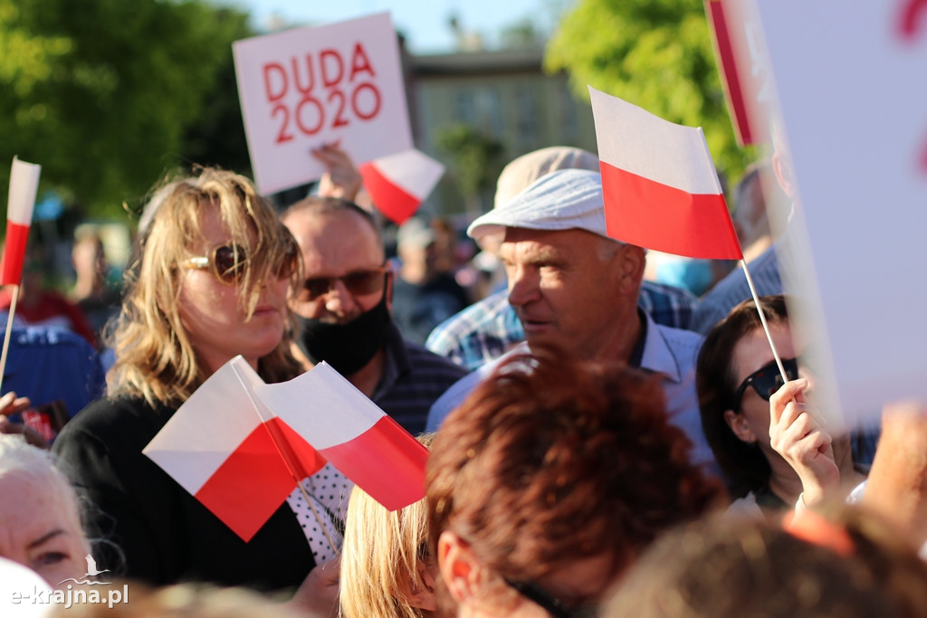 Więcbork: Premier Mateusz Morawiecki spotkał się z mieszkańcami Krajny