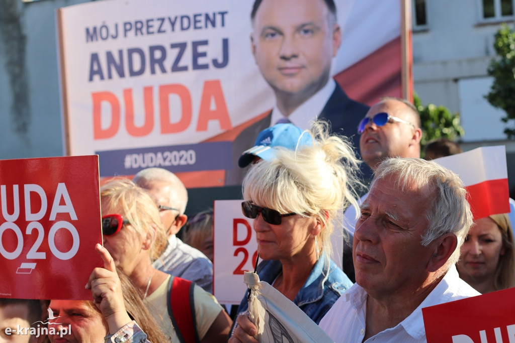 Więcbork: Premier Mateusz Morawiecki spotkał się z mieszkańcami Krajny
