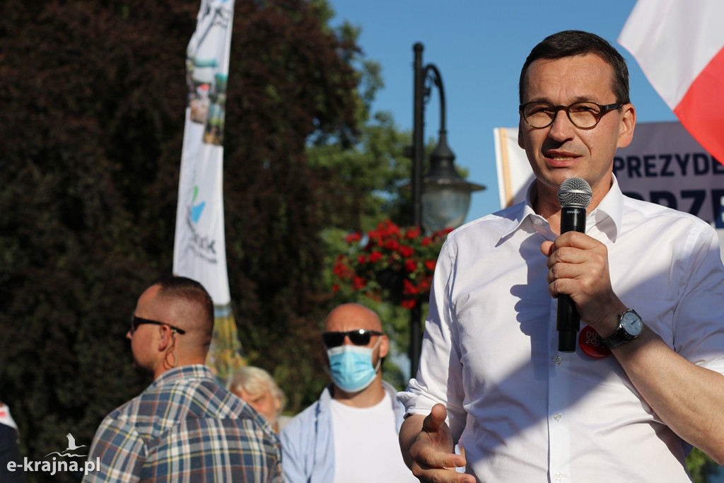 Więcbork: Premier Mateusz Morawiecki spotkał się z mieszkańcami Krajny