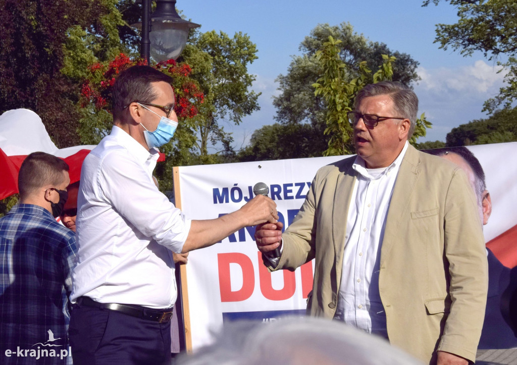 Więcbork: Premier Mateusz Morawiecki spotkał się z mieszkańcami Krajny
