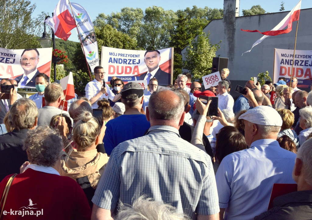 Więcbork: Premier Mateusz Morawiecki spotkał się z mieszkańcami Krajny