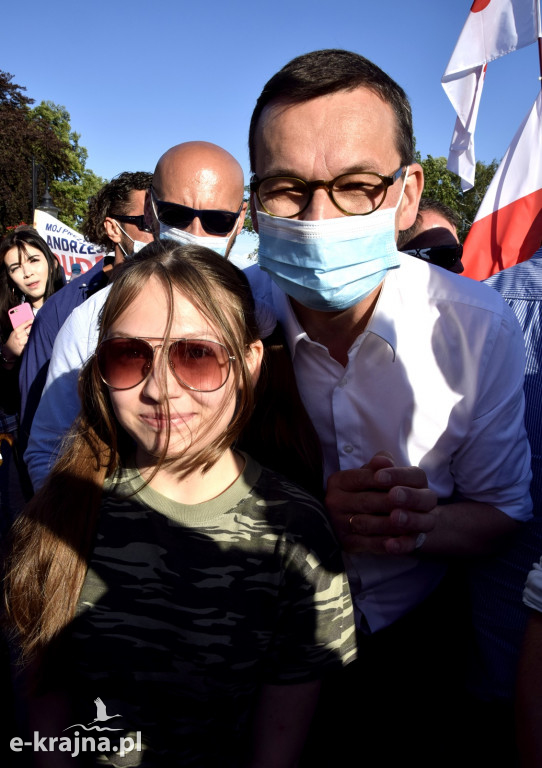 Więcbork: Premier Mateusz Morawiecki spotkał się z mieszkańcami Krajny