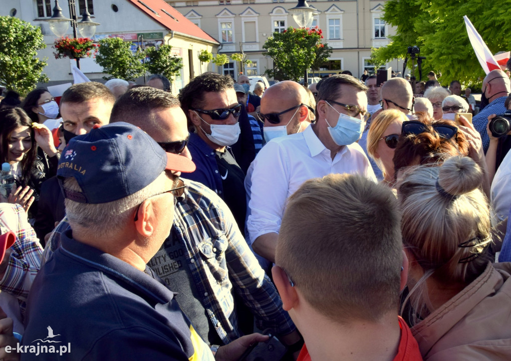 Więcbork: Premier Mateusz Morawiecki spotkał się z mieszkańcami Krajny