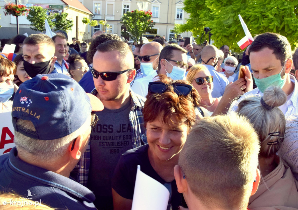 Więcbork: Premier Mateusz Morawiecki spotkał się z mieszkańcami Krajny