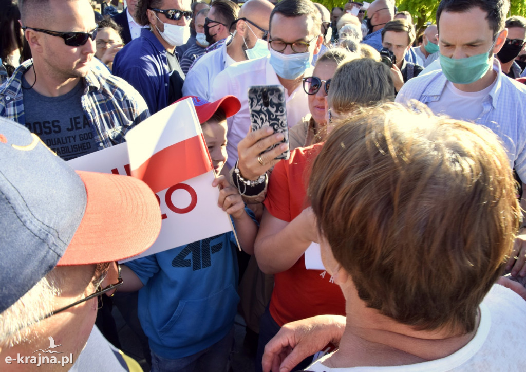 Więcbork: Premier Mateusz Morawiecki spotkał się z mieszkańcami Krajny