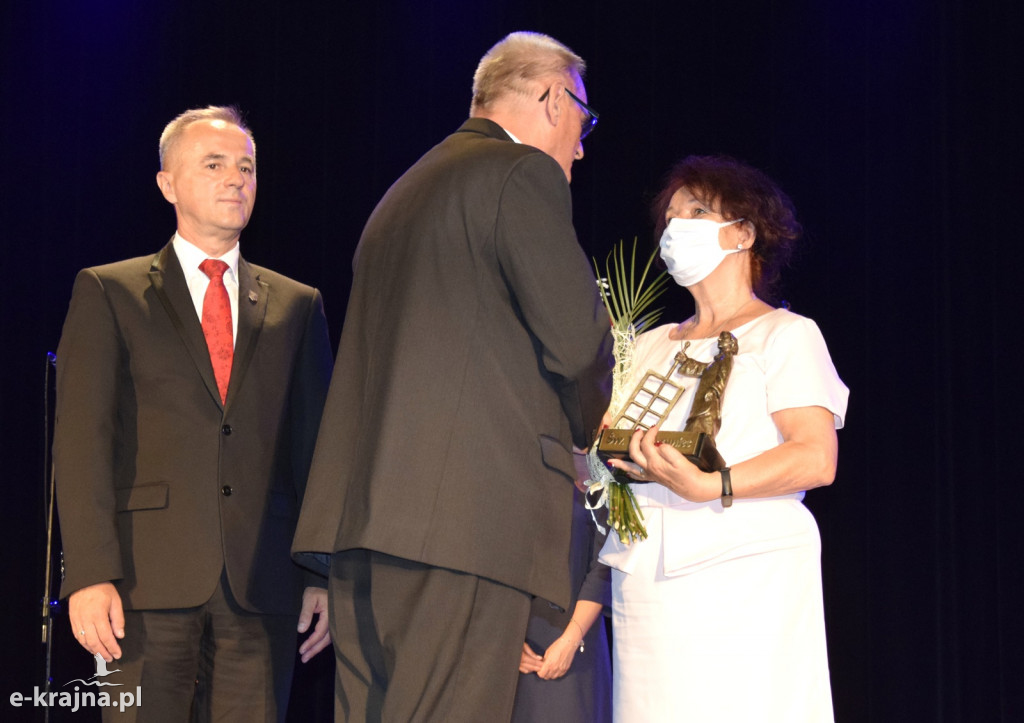 Dwudziesta statuetka Świętego Wawrzyńca - patrona gminy Sępólno Krajeńskie trafiła w dobre ręce