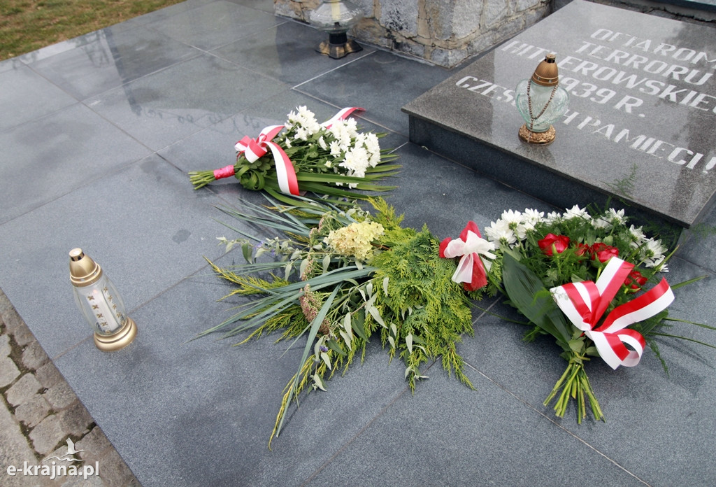 Powiat Nakielski: Oddali hołd pomordowanym w Paterku