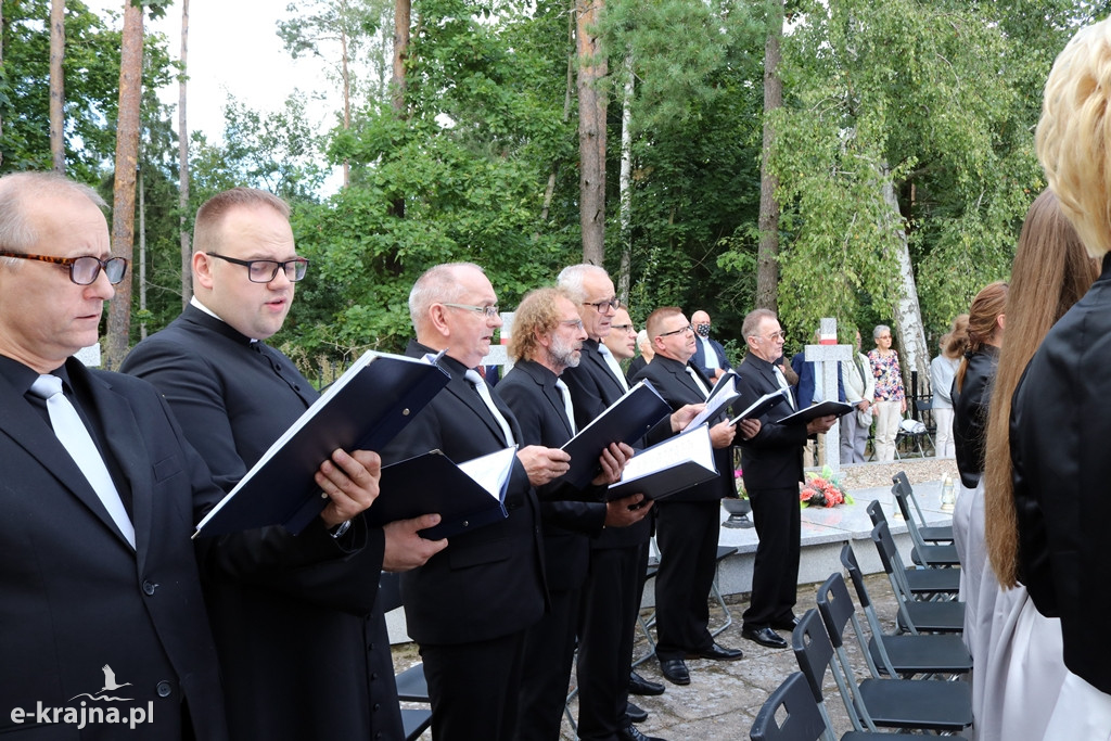 Msza święta w intencji pomordowanych w Karolewie