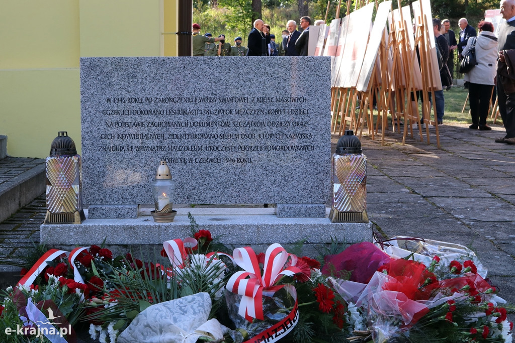 Msza święta w intencji pomordowanych w Karolewie