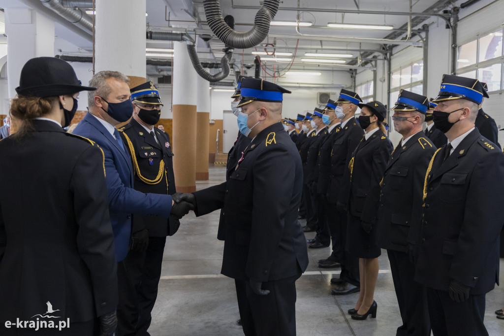 Odznaczenia i miliony złotych dla straży pożarnej