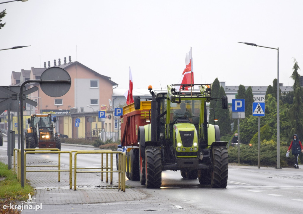 Ciągniki na ulicach Sępólna