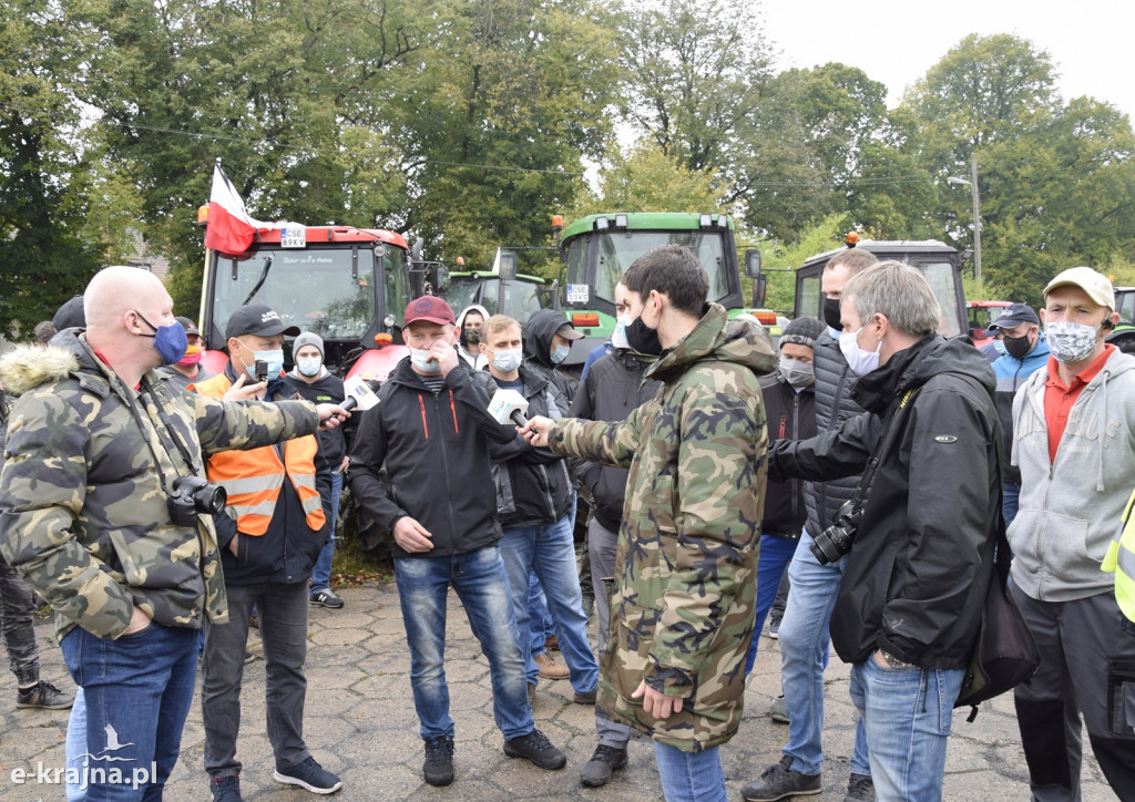 Ciągniki na ulicach Sępólna