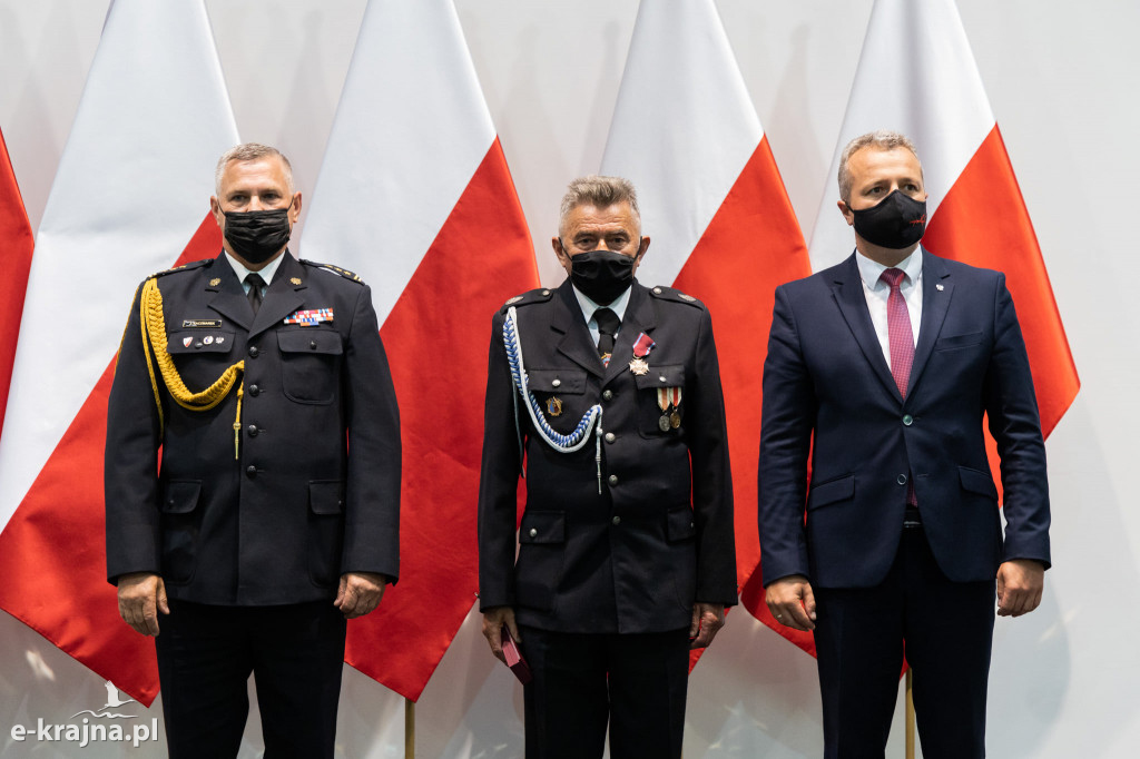 Odznaczenia państwowe i dofinansowanie jednostek OSP w regionie