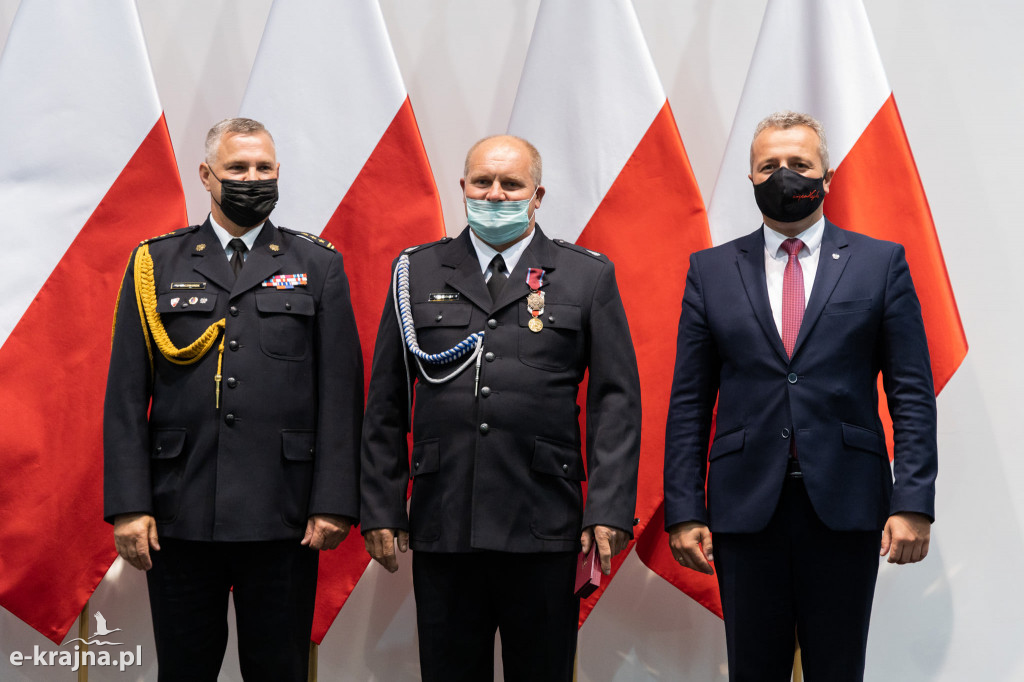 Odznaczenia państwowe i dofinansowanie jednostek OSP w regionie