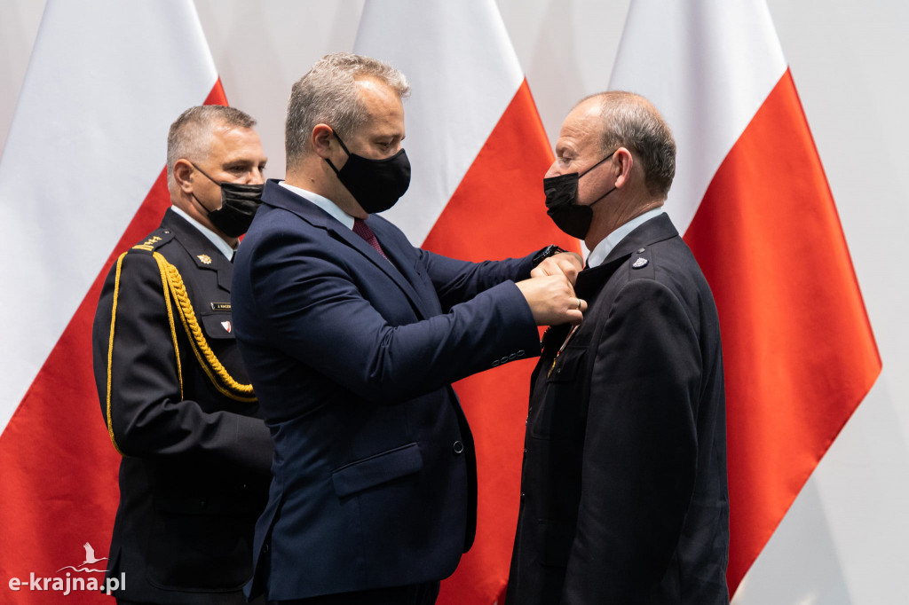 Odznaczenia państwowe i dofinansowanie jednostek OSP w regionie