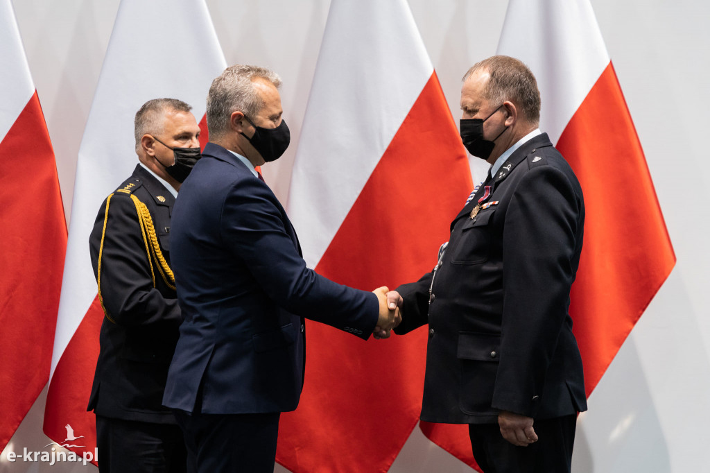 Odznaczenia państwowe i dofinansowanie jednostek OSP w regionie