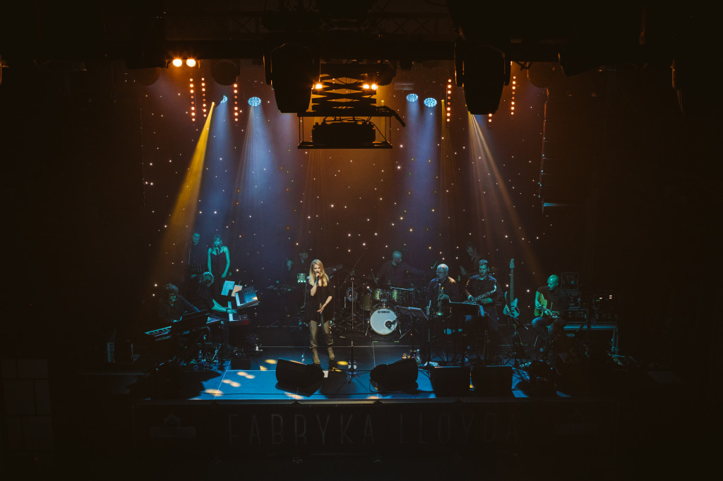 Niebo nad jeziorem - koncert premierowy w Fabryce Lloyda