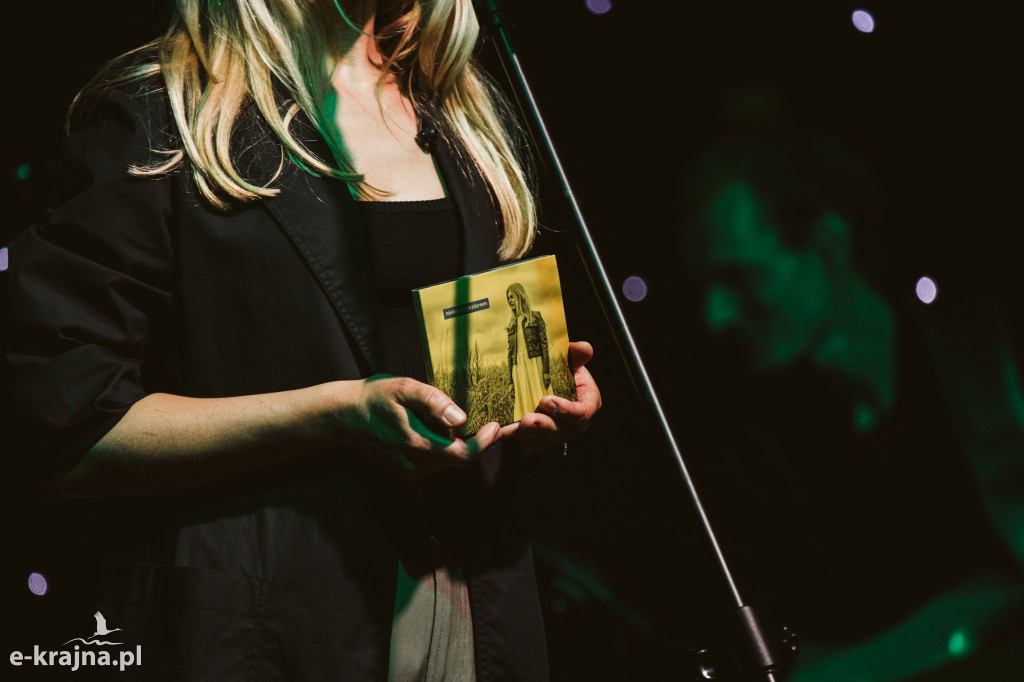 Niebo nad jeziorem - koncert premierowy w Fabryce Lloyda