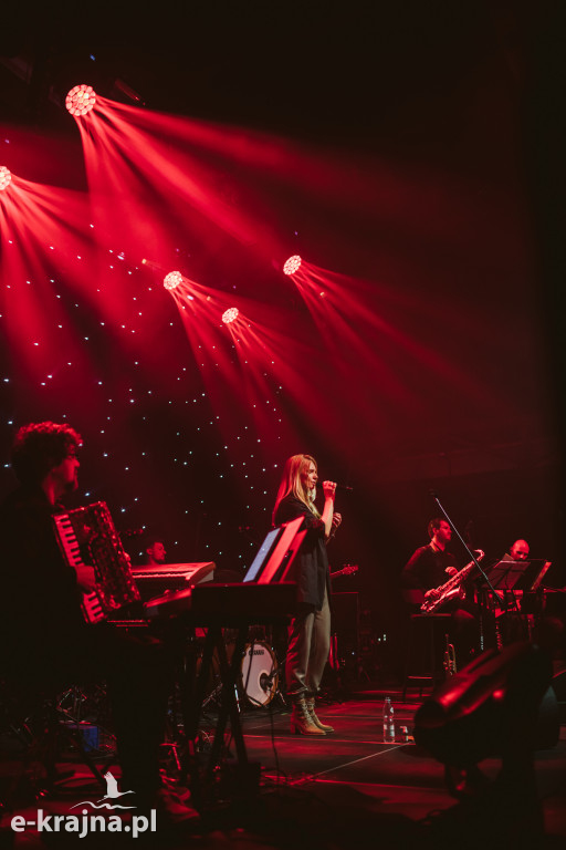 Niebo nad jeziorem - koncert premierowy w Fabryce Lloyda