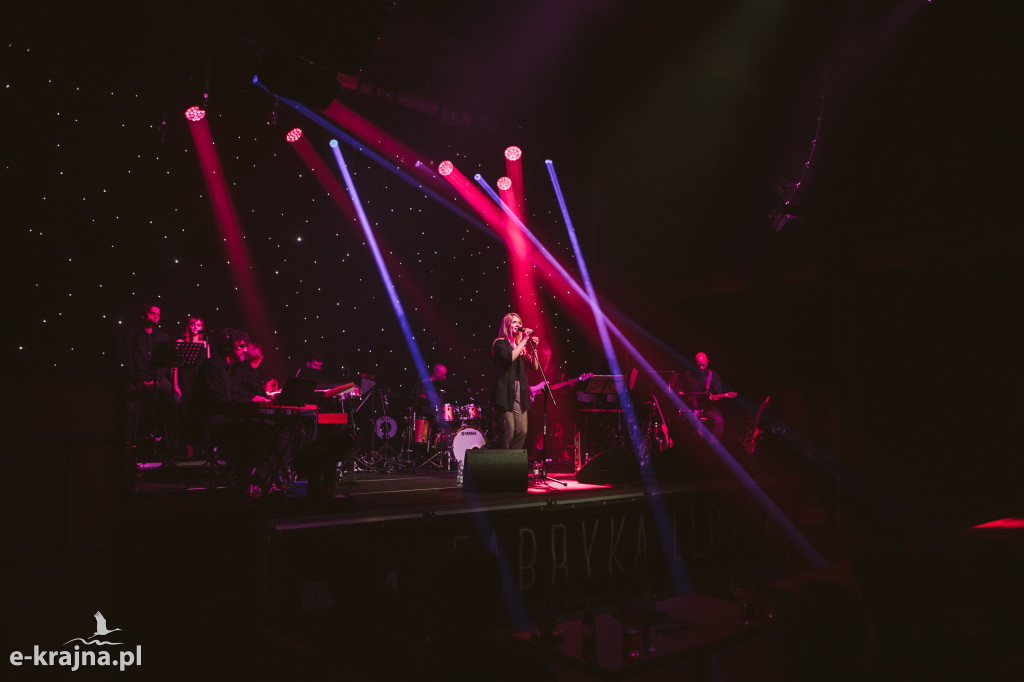Niebo nad jeziorem - koncert premierowy w Fabryce Lloyda