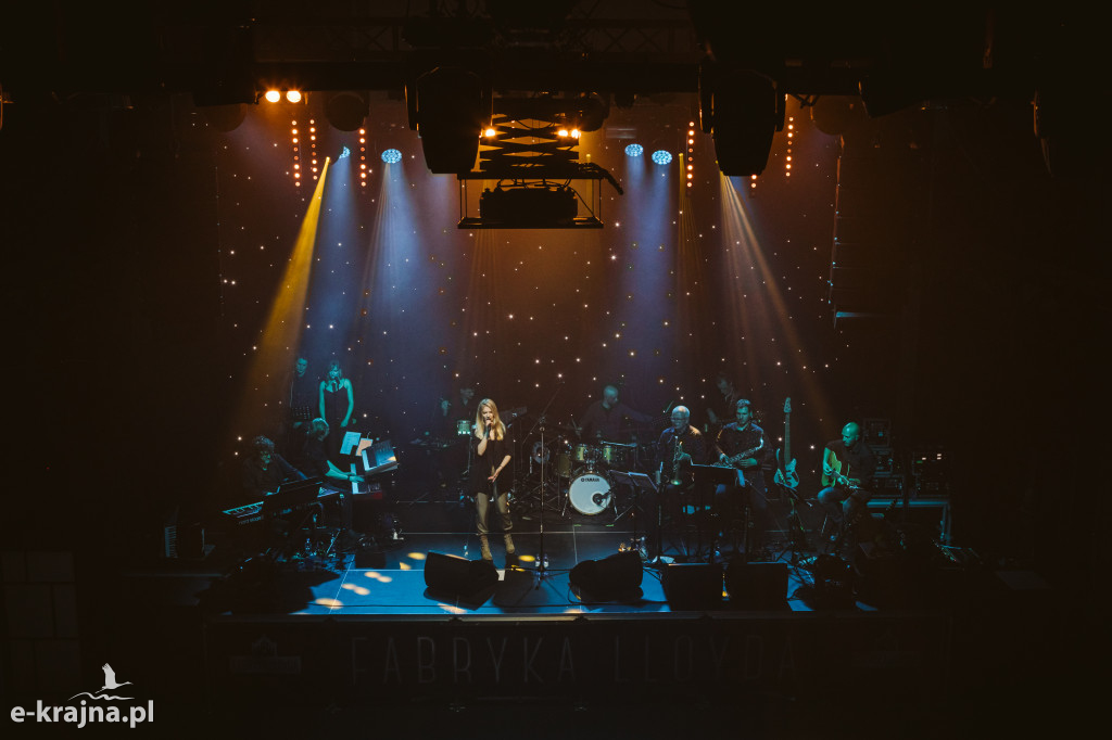 Niebo nad jeziorem - koncert premierowy w Fabryce Lloyda