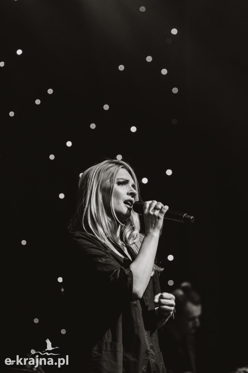 Niebo nad jeziorem - koncert premierowy w Fabryce Lloyda