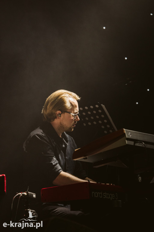 Niebo nad jeziorem - koncert premierowy w Fabryce Lloyda