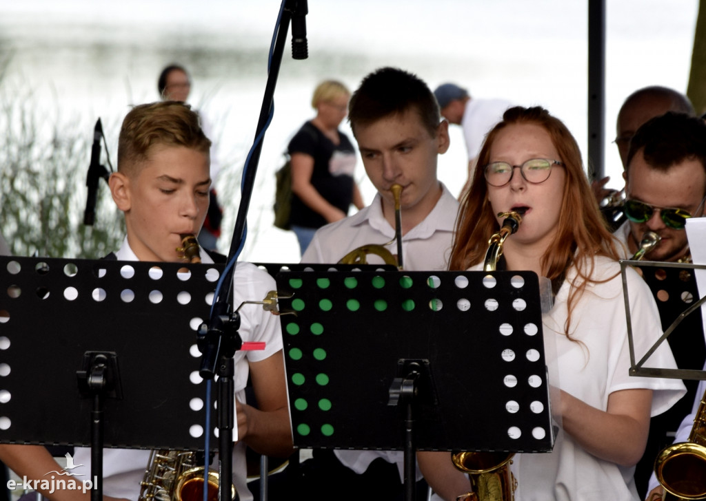 Bitwa na trąby, klarnety i inne instrumenty dęte w Więcborku