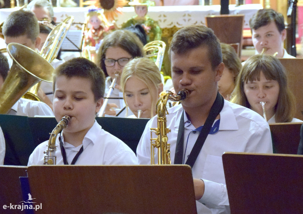 Koronowo: Koncert Młodzieżowej Orkiestry Dętej Kujawia w przeddzień beatyfikacji