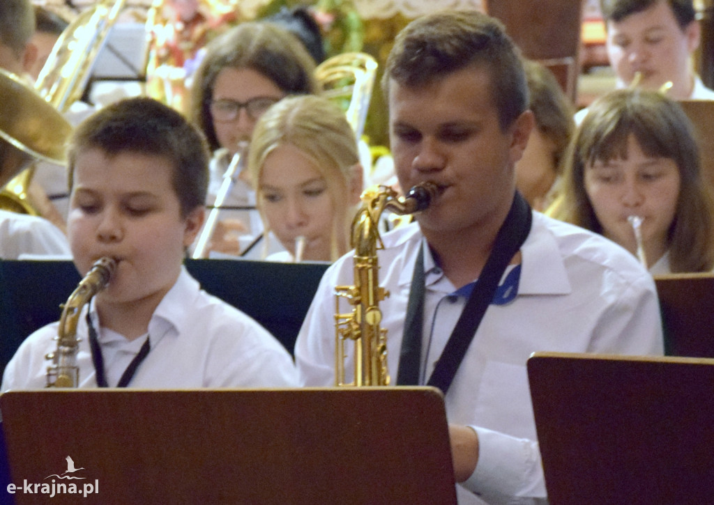 Koronowo: Koncert Młodzieżowej Orkiestry Dętej Kujawia w przeddzień beatyfikacji