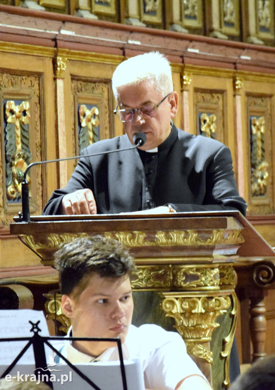 Koronowo: Koncert Młodzieżowej Orkiestry Dętej Kujawia w przeddzień beatyfikacji