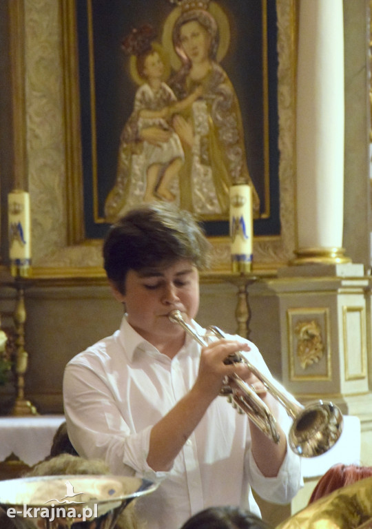 Koronowo: Koncert Młodzieżowej Orkiestry Dętej Kujawia w przeddzień beatyfikacji