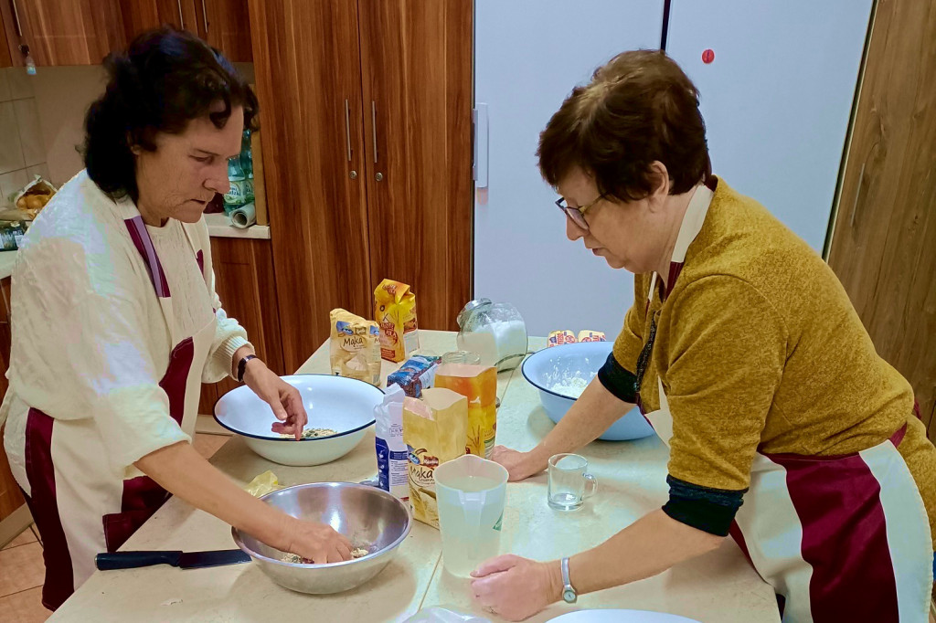 Międzynarodowy Dzień Kobiet Wiejskich - Wiejski Ośrodek Kultury w Lutowie