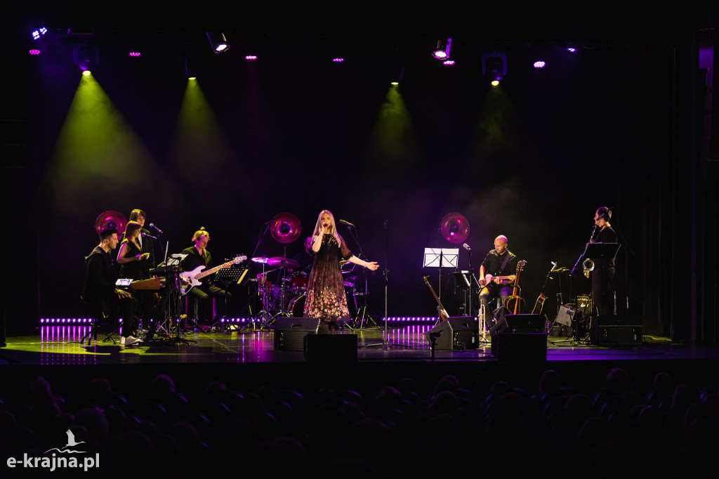 Jazzowo i lirycznie w autorskim debiucie Emilii Pawłowskiej