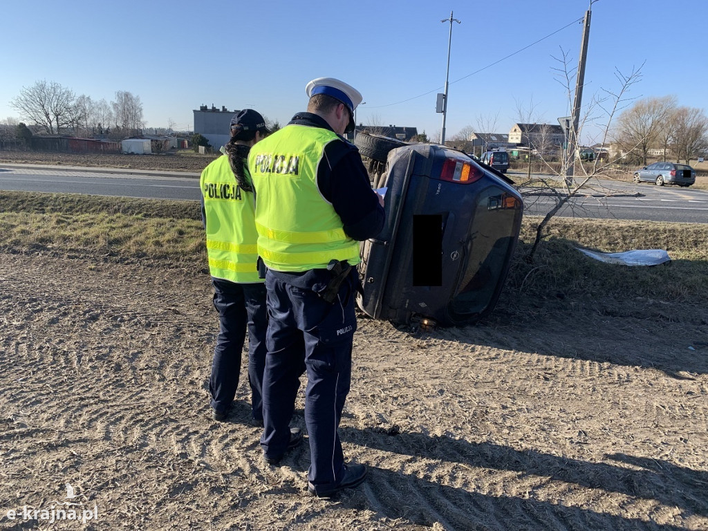 Wypadek autobusu szkolnego