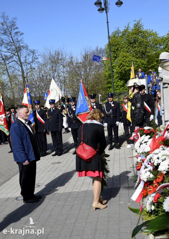 Witaj Maj! Piękny Maj! U Polaków błogi raj!