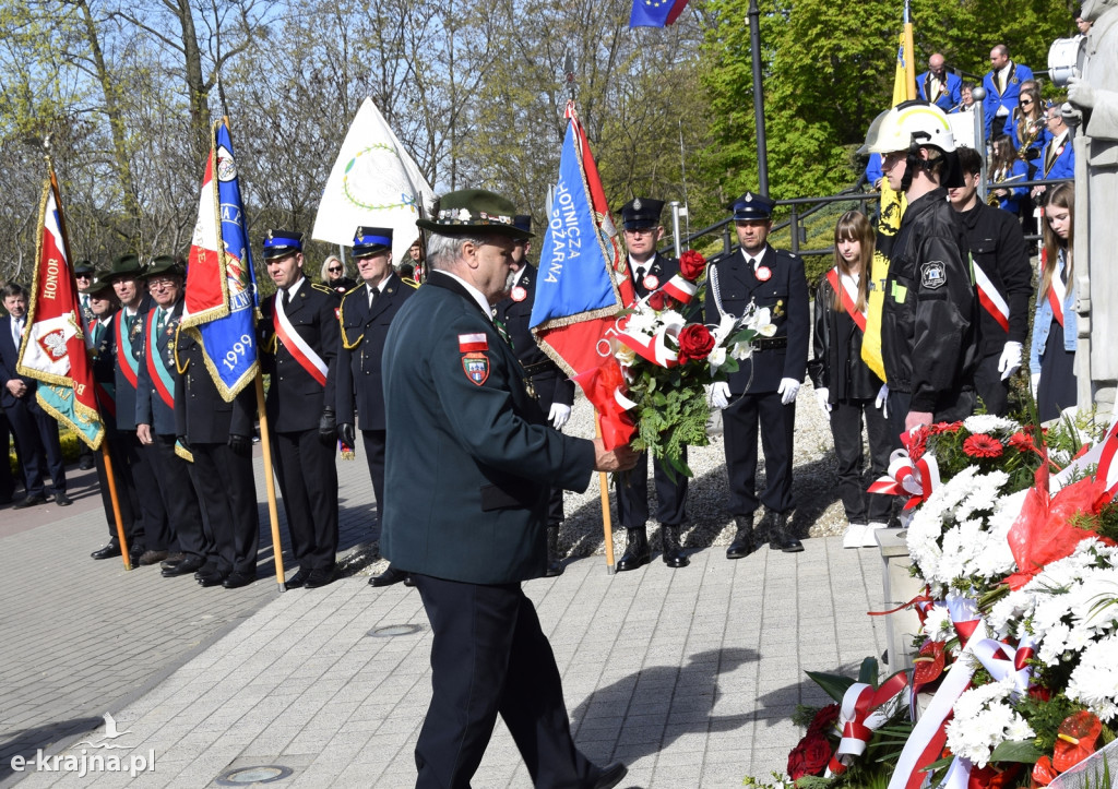 Witaj Maj! Piękny Maj! U Polaków błogi raj!