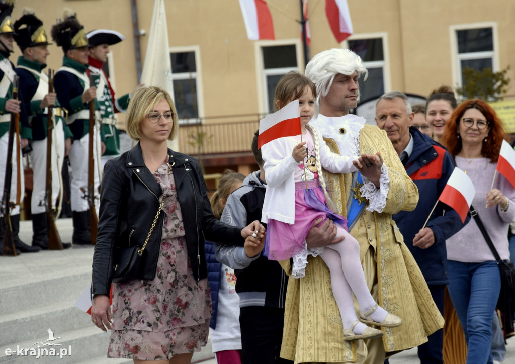 Witaj Maj! Piękny Maj! U Polaków błogi raj!