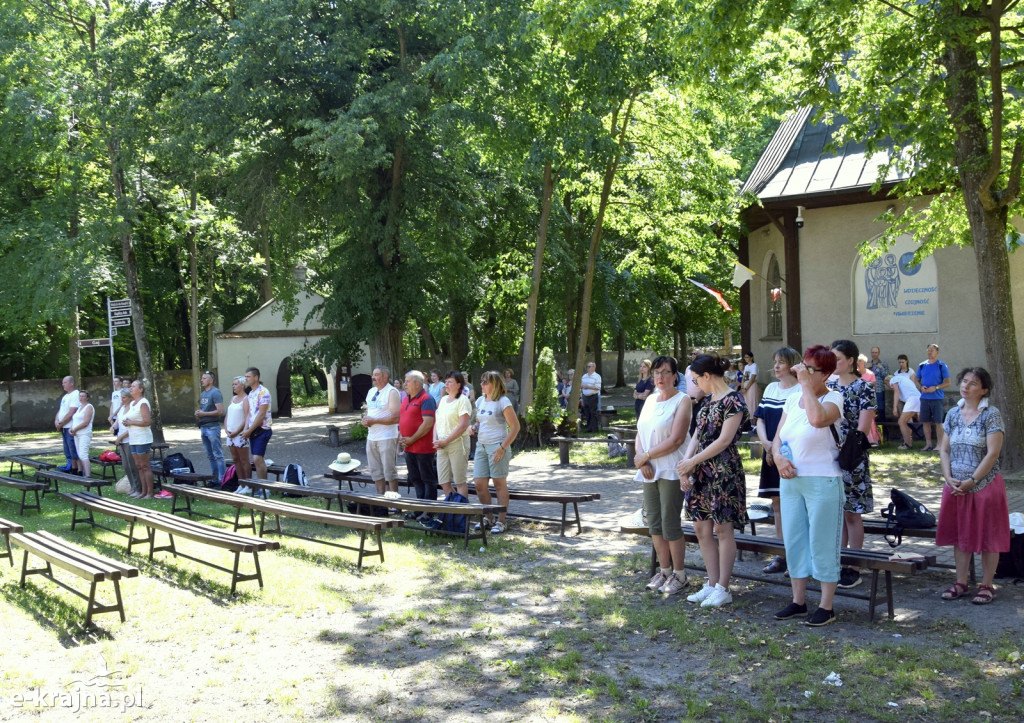 Dekanalna Pielgrzymka Piesza do Górki Klasztornej