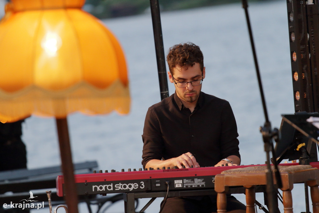 Sępólno: Od nocy do nocy w filmowo-musicalowych rytmach