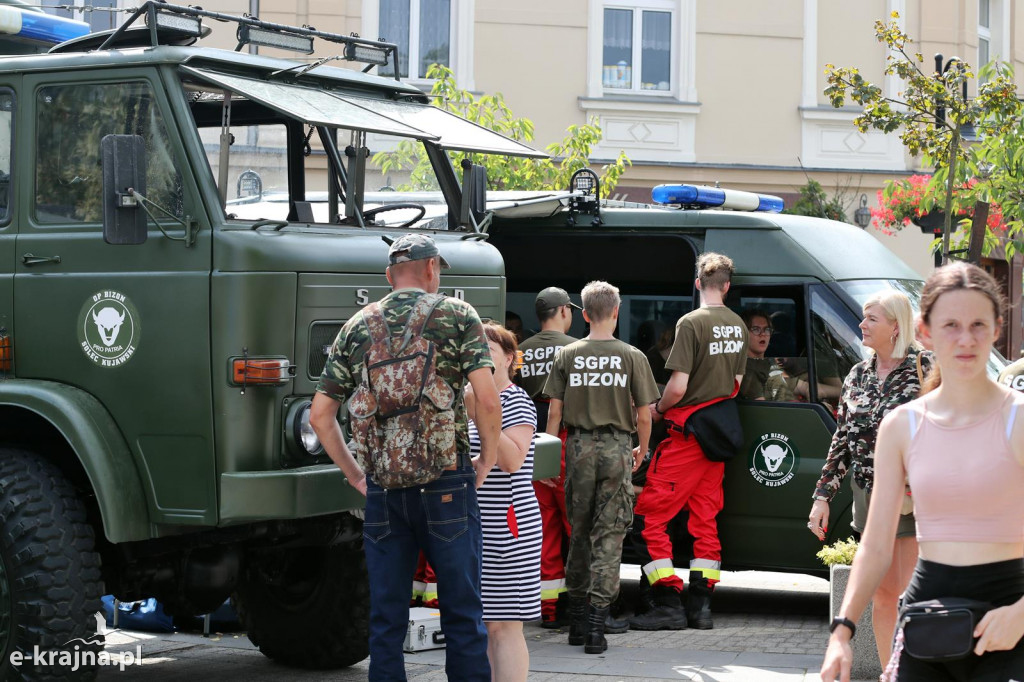 Piknik z okazji Święta Wojska Polskiego w Więcborku