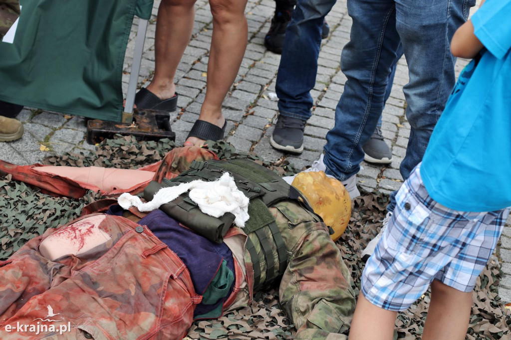 Piknik z okazji Święta Wojska Polskiego w Więcborku