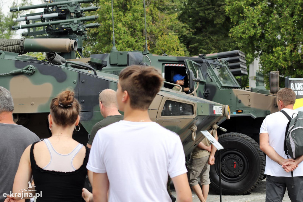 Piknik z okazji Święta Wojska Polskiego w Więcborku