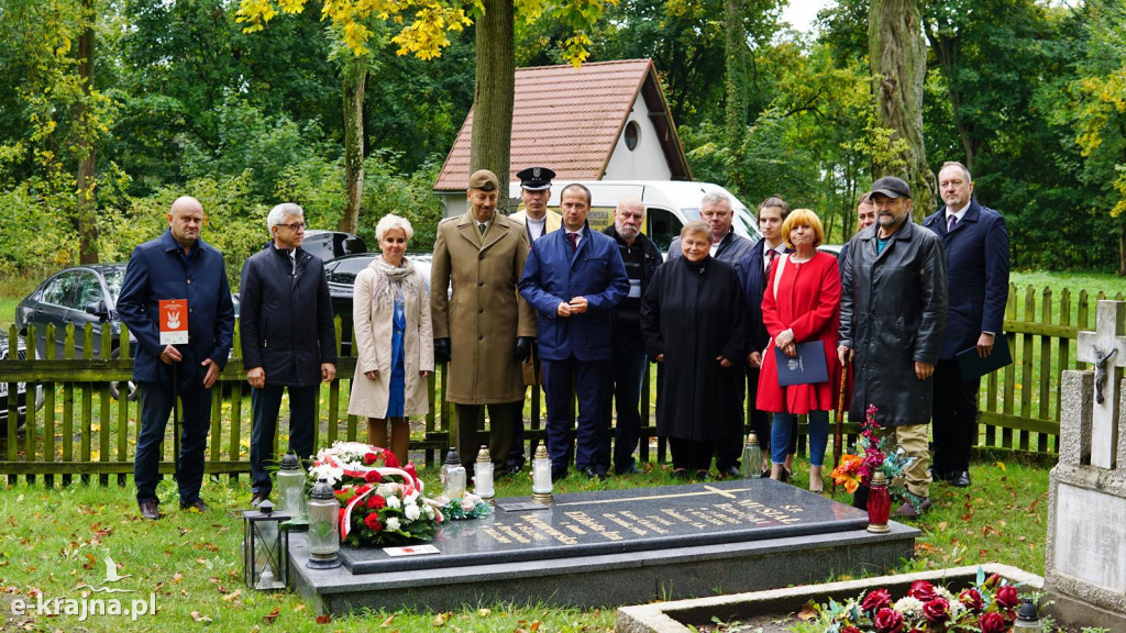Upamiętniono bohaterów z Armii Krajowej
